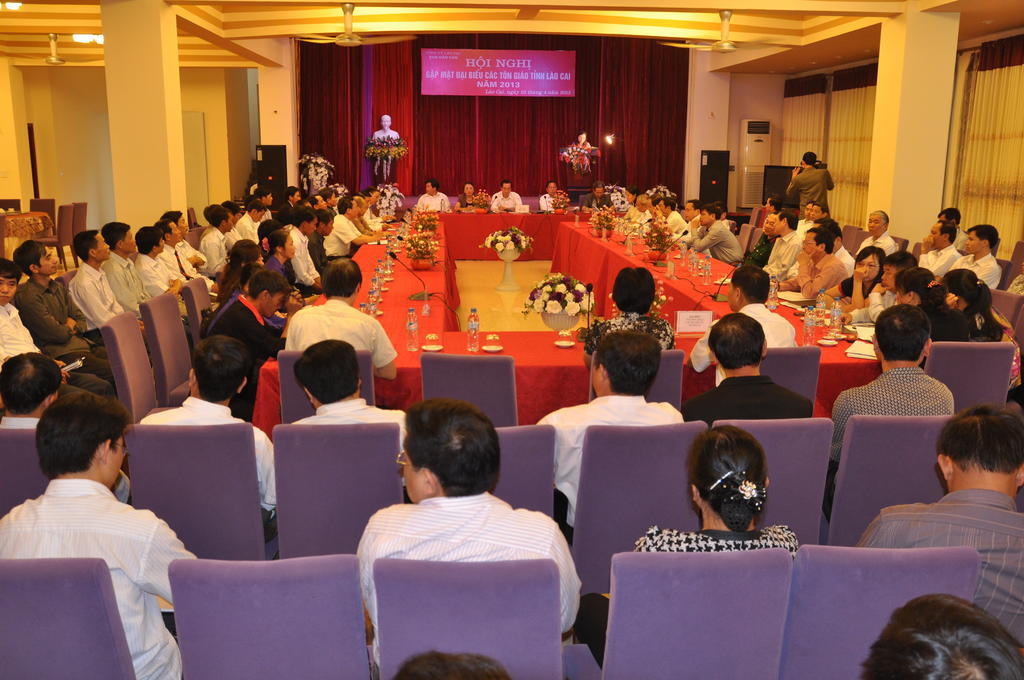 Lao Cai Galaxy Hotel Buitenkant foto